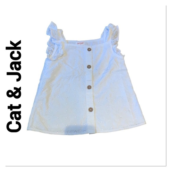 CAT & JACK White Eyelet Flutter Sleeve Blouse size 6/6x - Picture 1 of 4